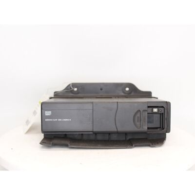 2001 Lincoln Navigator Radio Part Number - 638-01217