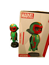 Marvel Gentle Giant Vision Animated Statue Skottie Young Style Figure Boxed
