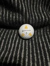 Taylormade TP5 Pix. Pizza Golf Ball. 5A Condition.