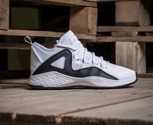 Size 10 - Jordan Formula 23 White Black SKU0389