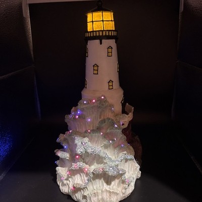 Vintage Collections Etc. Fiber optic Light House