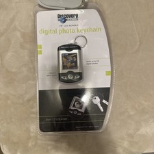 Discovery Channel 1.5 LCD Screen Digital Photo Keychain 2007 New Sealed Case