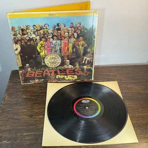 The Beatles–Sgt Pepper’s Lonely Hearts Club Band–1968 Capitol SMAS-2653