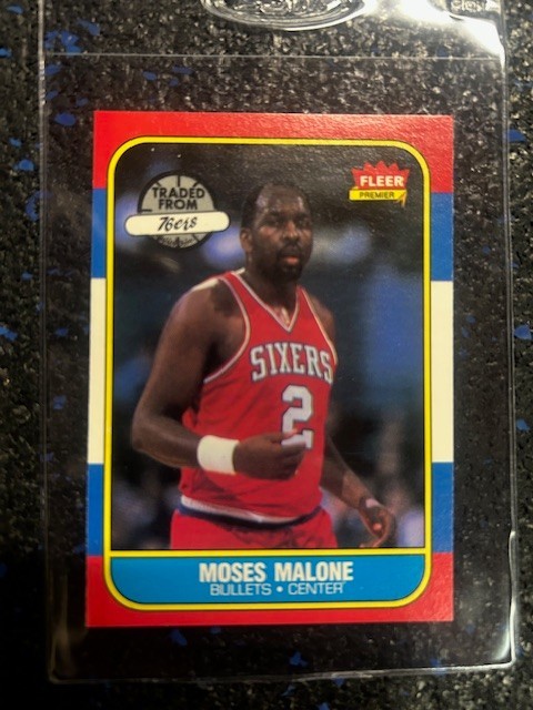 1986-87 Fleer Basketball Card - Moses Malone #69