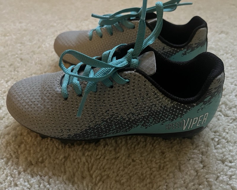 DSG Kids Soccer Cleats Speed Viper Size 1 Blue Gray