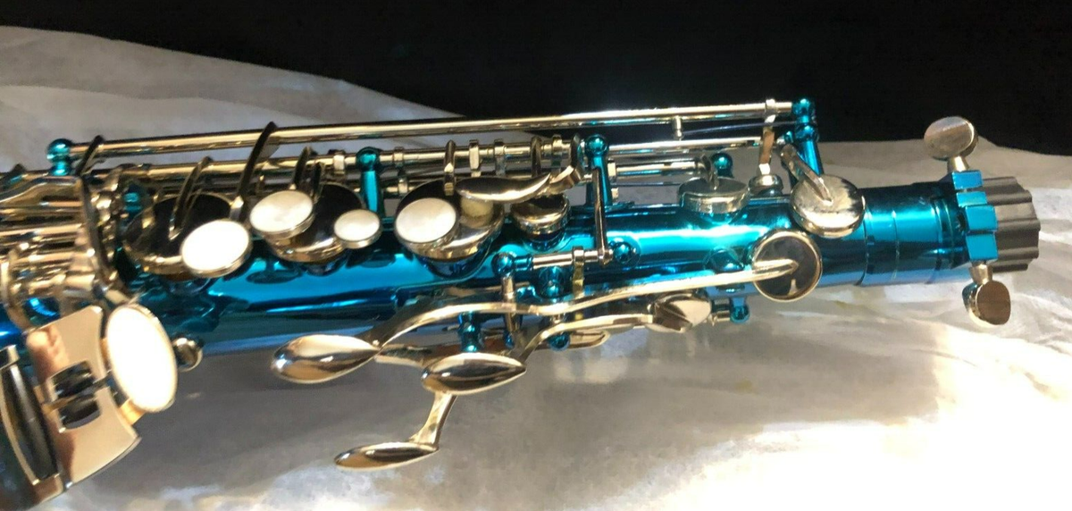 Mendini by Cecilio - MAS-SB - SKY BLUE Lacquer Saxophone with Case