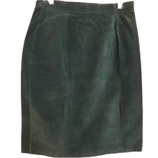 Vintage Sellecca Medium Pencil Skirt Green Suede Knee Length Back Slit Zipper