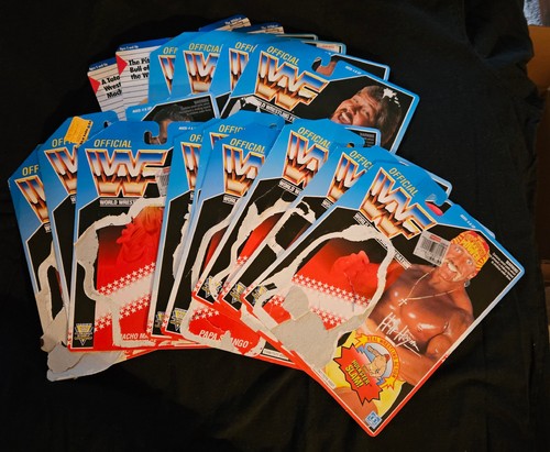 Hasbro WWF Galoob WCW 15 Wrestling Figure Card Bac...