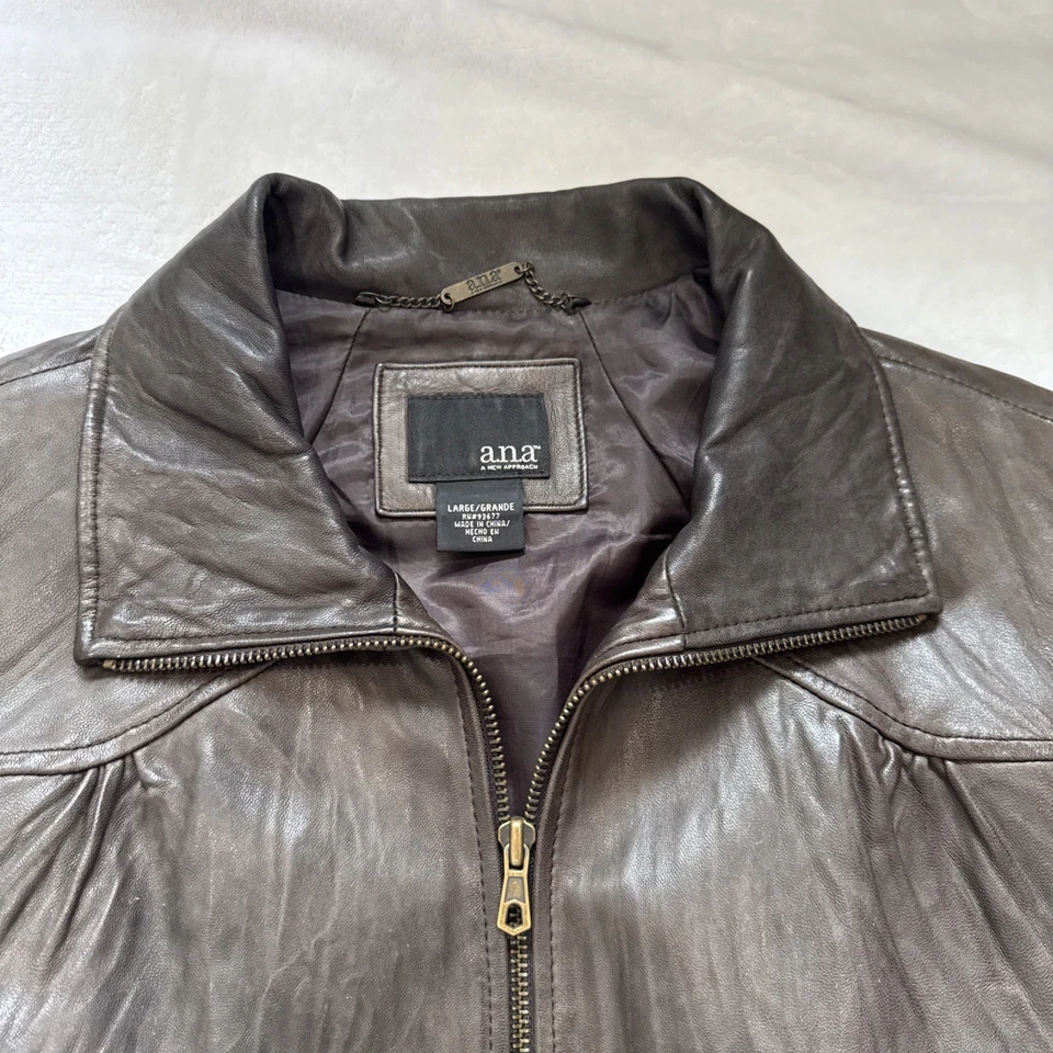Chaqueta de cuero marrón grande para mujer a.n.a A New Approach Foto 2 de 4