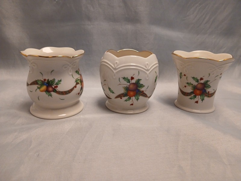 Lenox Christmas Holiday Set of 3 Tartan Votive Candle Holders in Box 