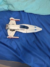 LEGO DC Comics Super Heroes Darkseid Invasion Set 76028 (no minifigures).