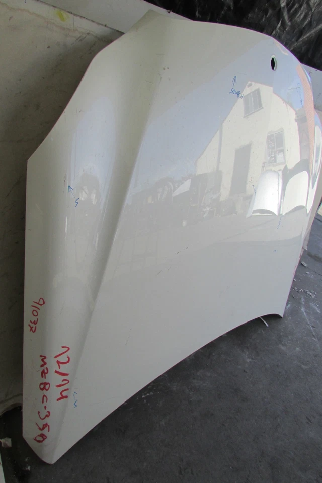 Conjunto de panel de capó blanco OEM Mercedes Benz W212 E350 E400 E550 2014-2015-2016 Foto 2 de 4