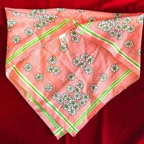 Atlantic Knitting Mills WPL9392 Pink Daisy Dots Vtg Pre 1960 19.5" Square Scarf - Picture 4 of 6