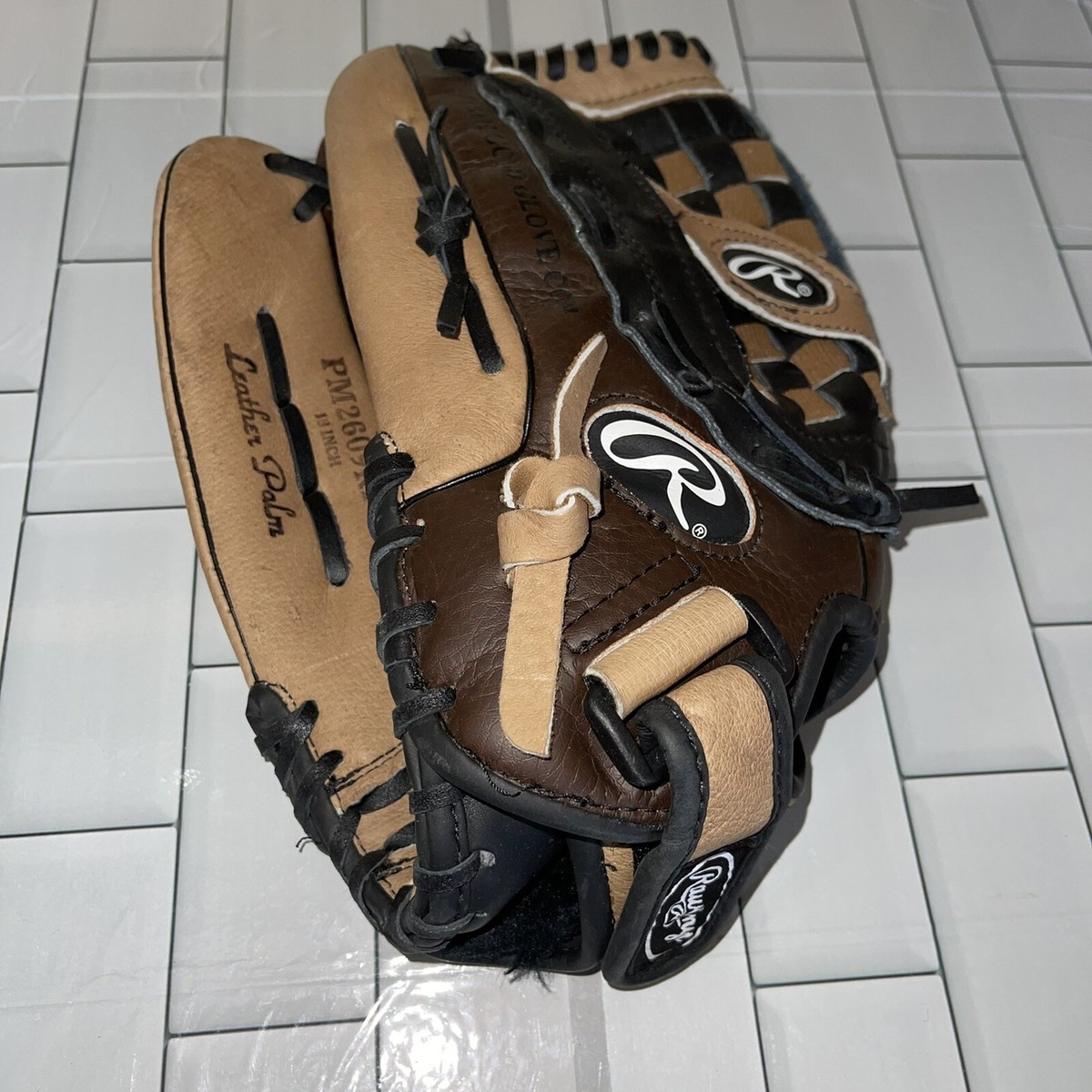 Rawlings Playmaker Series PM2609RP 13 Inch Baseball Glove Leather