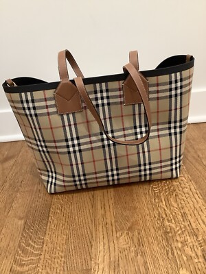 Burberry Heritage Check Tote Bag