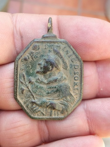 GRAN MEDALLA RELIGIOSA DE BRONCE TAMAÑO GRANDE SIGLO XVII XVIII - Imagen 4 de 5