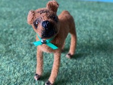 Bokser Wagner ręcznie robiony flokowany domek dla lalek flokowany animal dog bokser