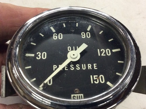 Stewart Warner 691DB 2 5/8” Large Face 150 PSI Oil Pressure Gauge - Foto 7 di 7