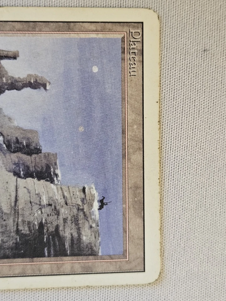 Plateau – Revised Edition – Dual Land – Vintage MTG – HP - Image 3 of 4