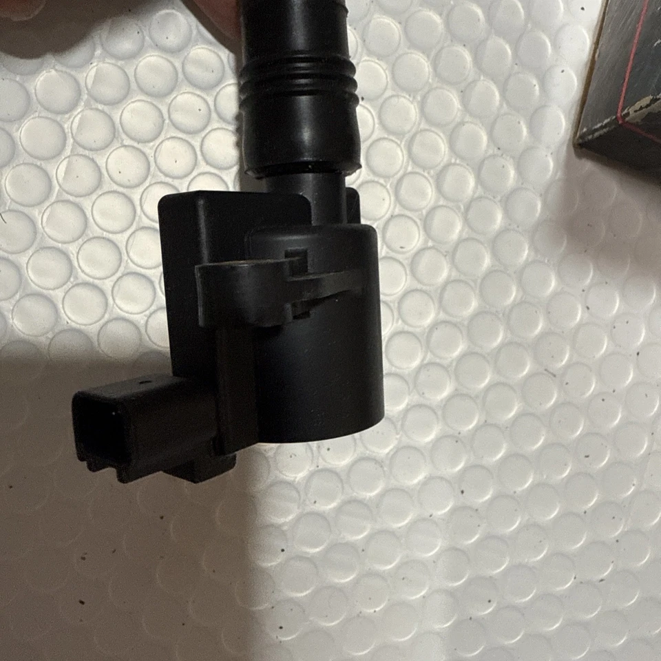 Bobina de encendido BWD E418 para Lincoln LS 2000-2006 Ford Thunderbird y Jaguar Foto 3 de 4