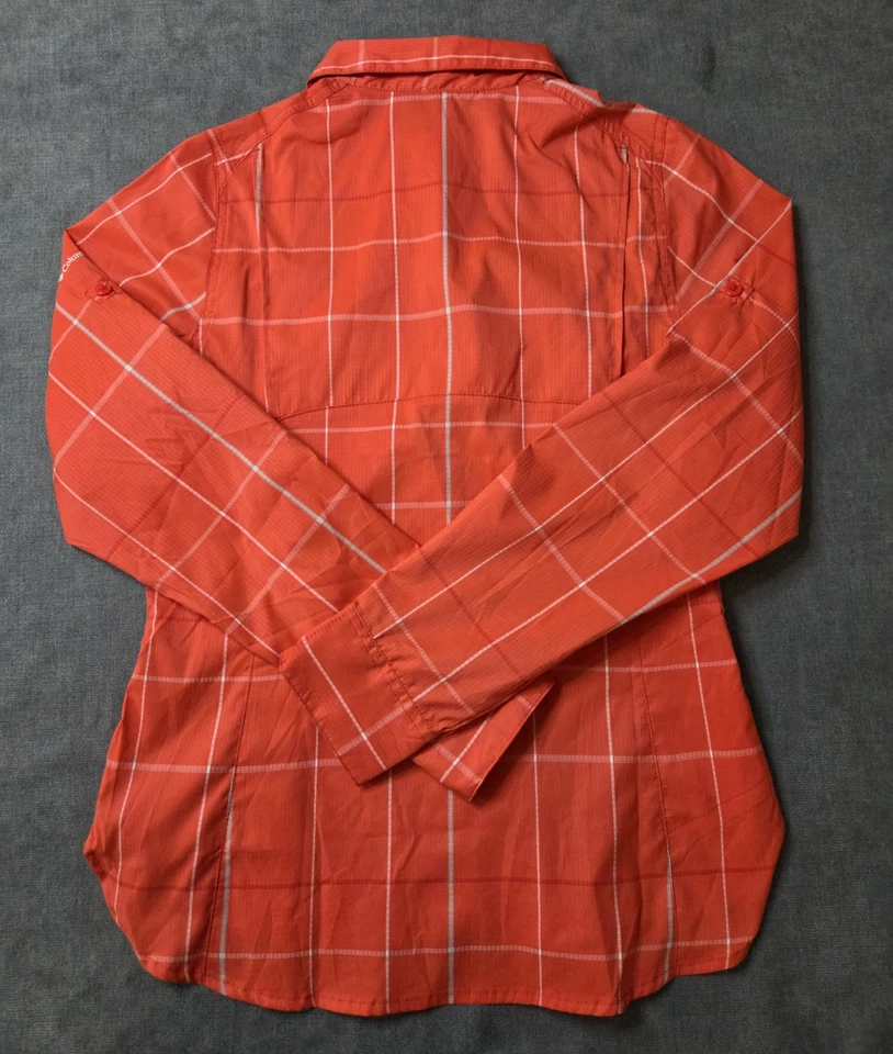 Columbia Omni Shade 纽扣衬衫卷片长袖钓鱼女式 XS 全新带标签 — 第 2/4 张图片