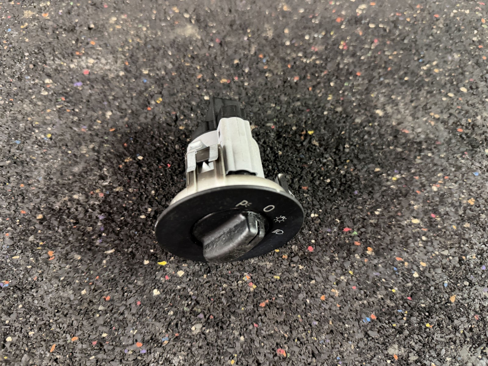 03-07 MASERATI COUPE GT HEAD LIGHT LAMP CONTROL SWITCH