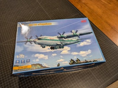 Modelsvit 1/72 Scale Antonov An-10 ''Ukraine'' Limited Edition