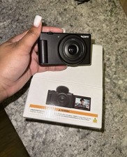 Sony ZV-1F 20.1MP Vlogging Camera - Black