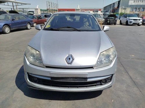 Capot pour RENAULT LAGUNA III BERLINA * 2009 537430 - Foto 2 di 9