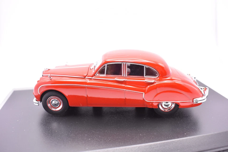Modellino auto scala 1:43 Jaguar MkVIII modellismo statico da collezione epoca - Immagine 3 di 4