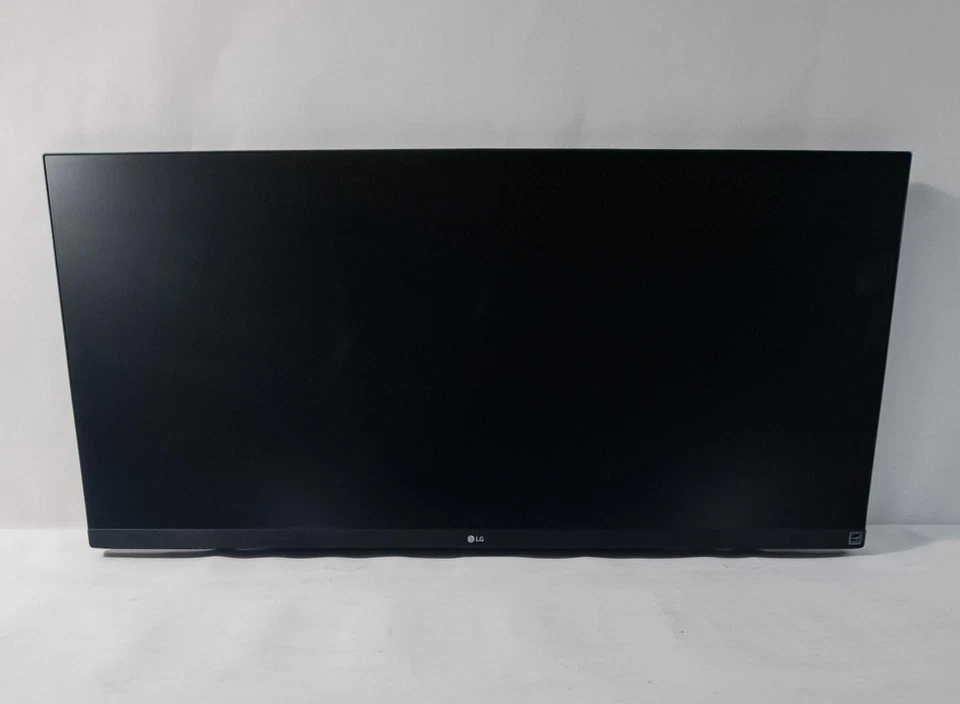LG 34WP65G-B 34-inch FHD (2560 x 1080) UltraWide Monitor (NO POWER / READ) - Image 2 of 4