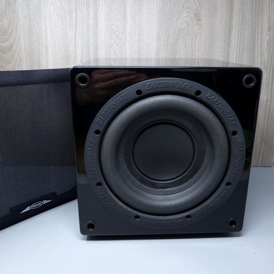Earthquake MiniMe Powered Subwoofer 8 Inch Black P8 Home Theater Active Sub