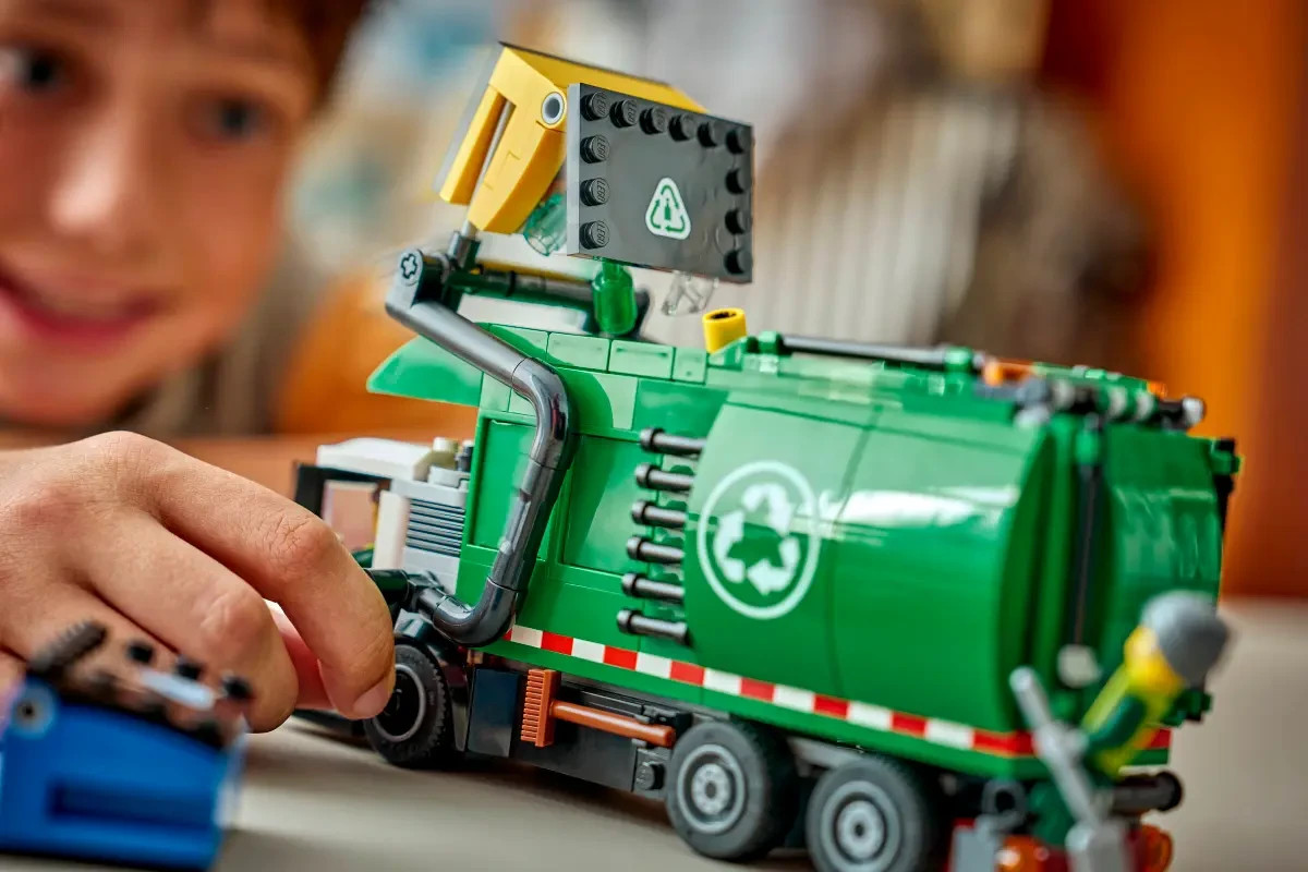 サイズ4 LEGO CITY #60495 Recycling Truck 434 Pcs 9+ Kids Present New