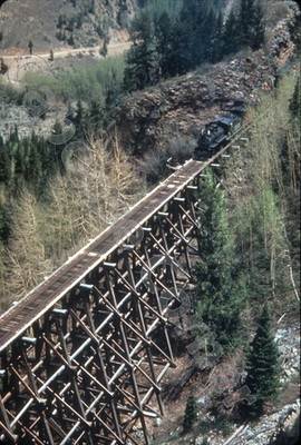 RGS Eisenbahn #74 auf Ausflug Hochbock bei Ophir 35mm Dia Chione (5159)