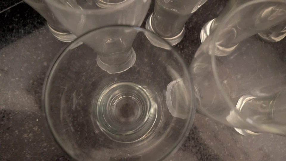 22oz Pilsner Beer Glasses heavy Bottom, SET OF 12 - Image 4 of 4