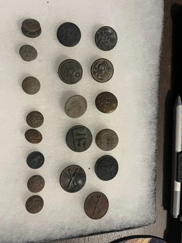 Dug Military US Buttons WW1 Era Lot of 19