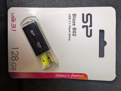 Silicon Power B02 128GB USB 3.0/3.1 Flash Drive Blaze