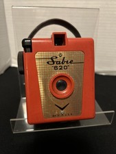 VINTAGE 1950s SABRE 620 CAMERA RED- UNTESTED
