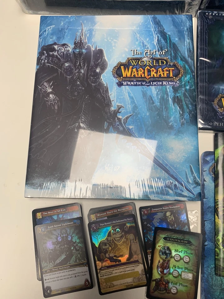 World of Warcraft - RATH OF THE LITCH KING Edición Coleccionista - Libro y Extras Foto 2 de 4