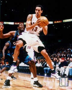 doug christie raptors jersey