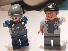 ADORABLE LEGO MINIFIGURES 2 LOT 1.5" IN TALL & 1" W, 1 FIGURE HAS "DR" ON COAT