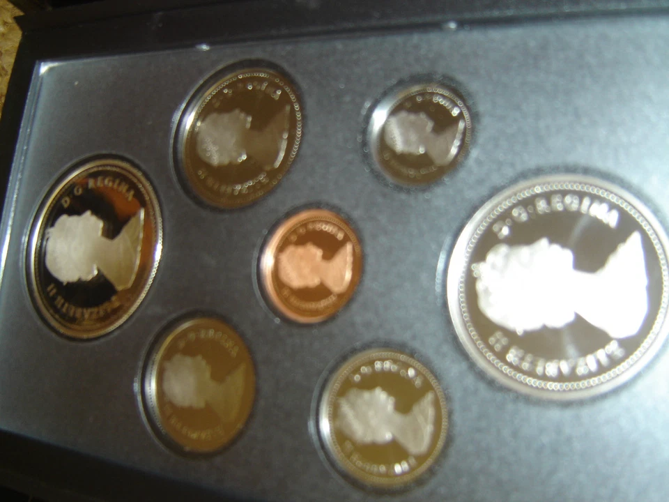 1986 Canada Proof Double Dollar Set (7 Coins Cent to Silver Dollar Mint Set RJ) - Image 3 of 4