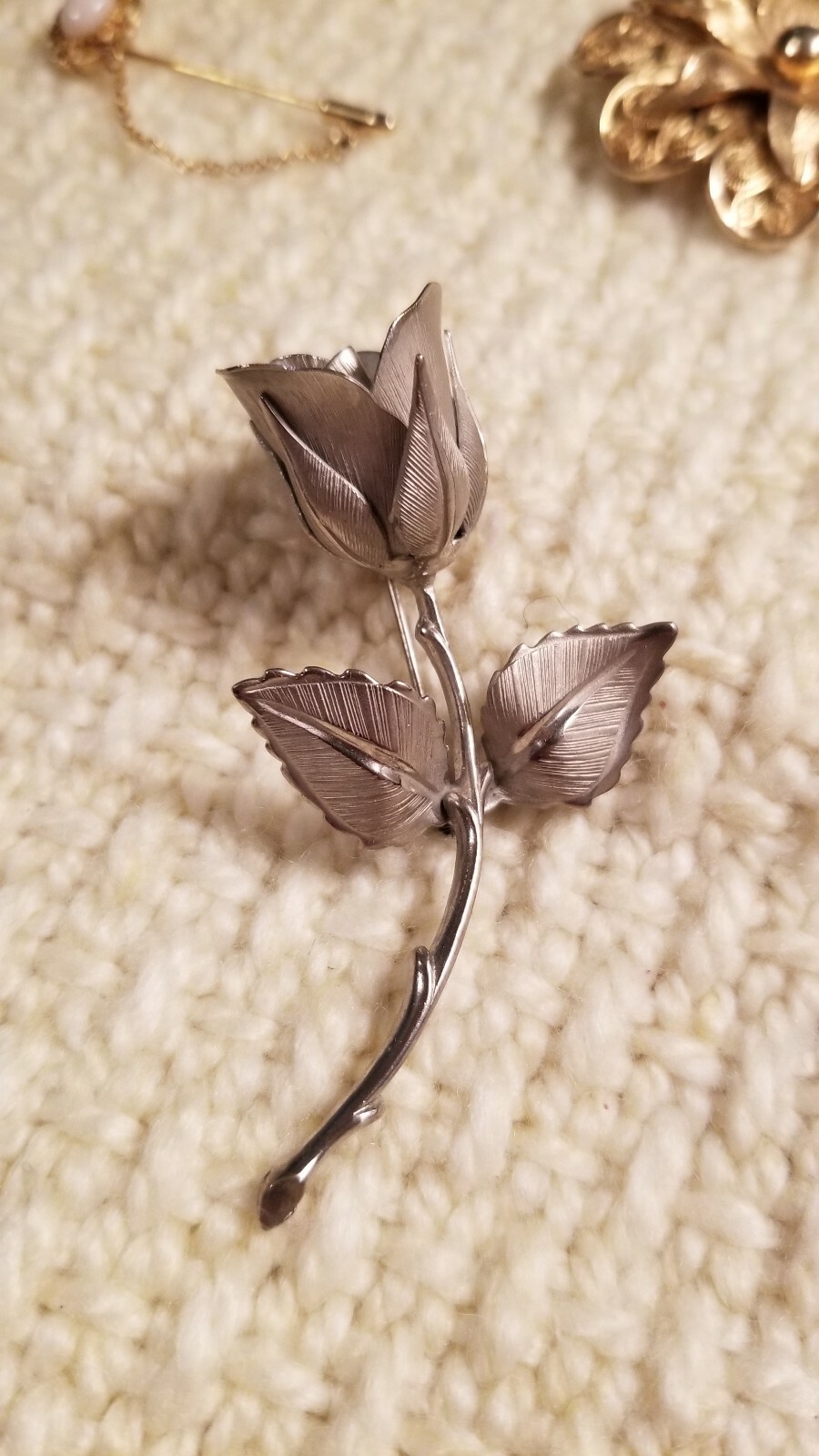 Picture 1 of 6