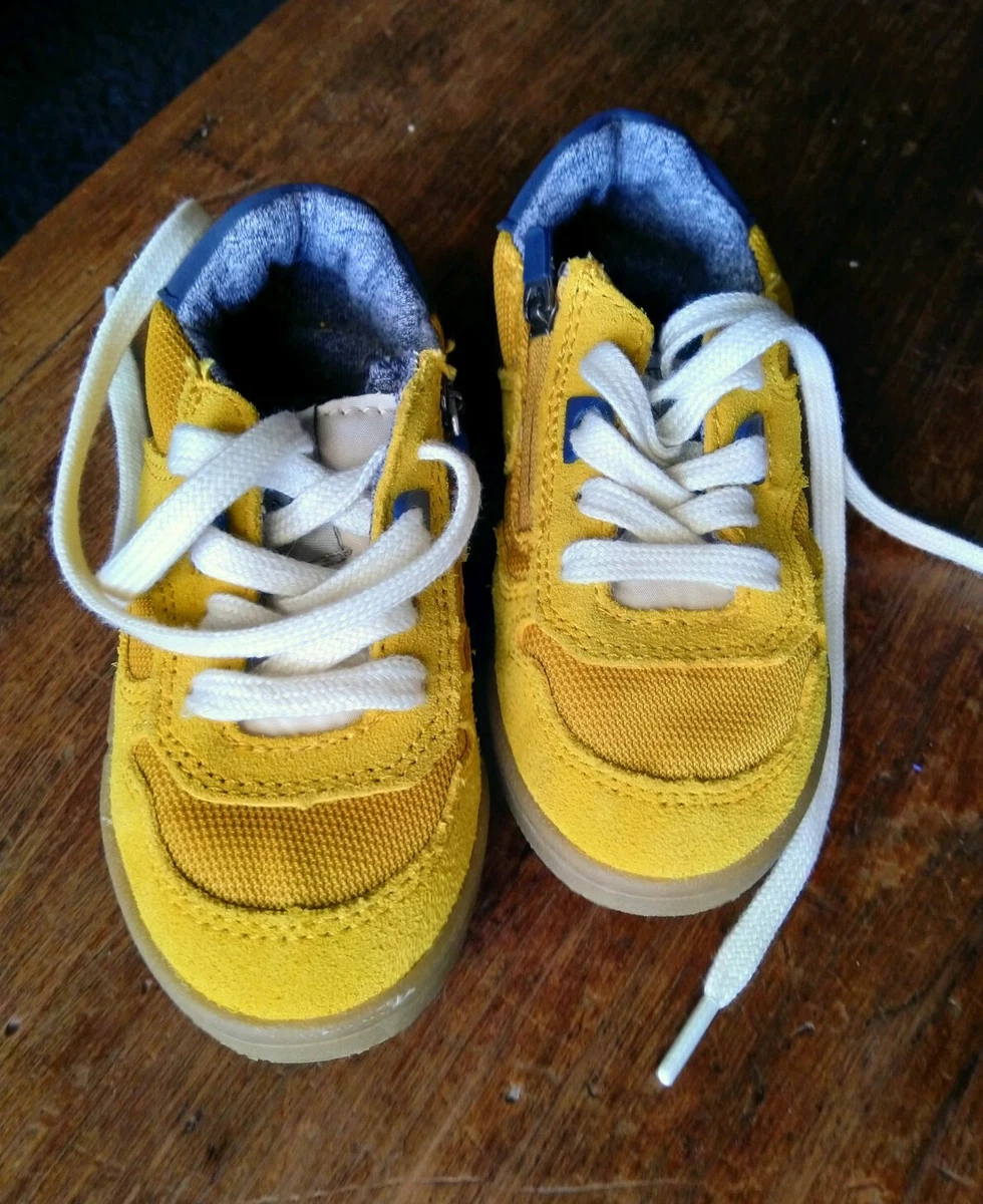 Zara Baby Boy mustard colour Shoes size EU 22 BNWOB