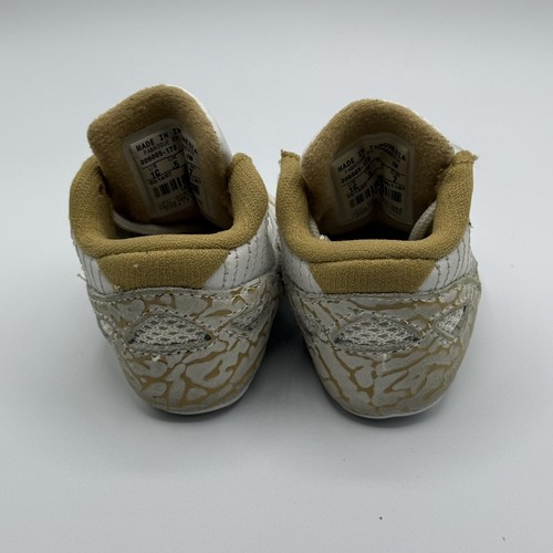 Nike Air Jordan 11 XII Low 2007 Dorado y Blanco Infantil Talla 1C - Imagen 4 de 5