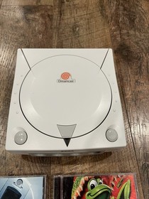 Sega Dreamcast Console HKT-3020 + 12 Games & Cables, Controller - TESTED