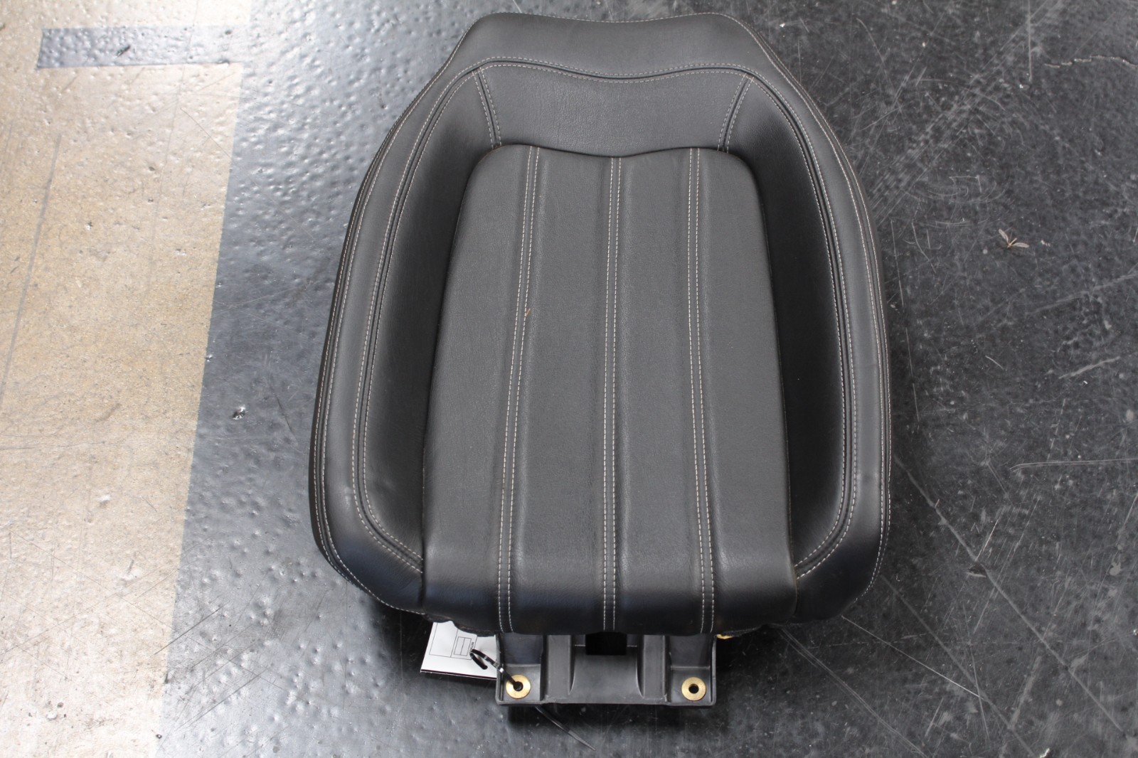 Maserati GranCabrio, RH, Right, Rear Seat, Upper Section, Used