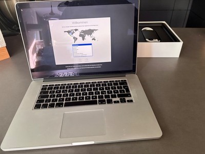Apple MacBook Pro 15  Retina (A1398)   i7 / 16GB RAM / 500GB SSD   inkl. OVP