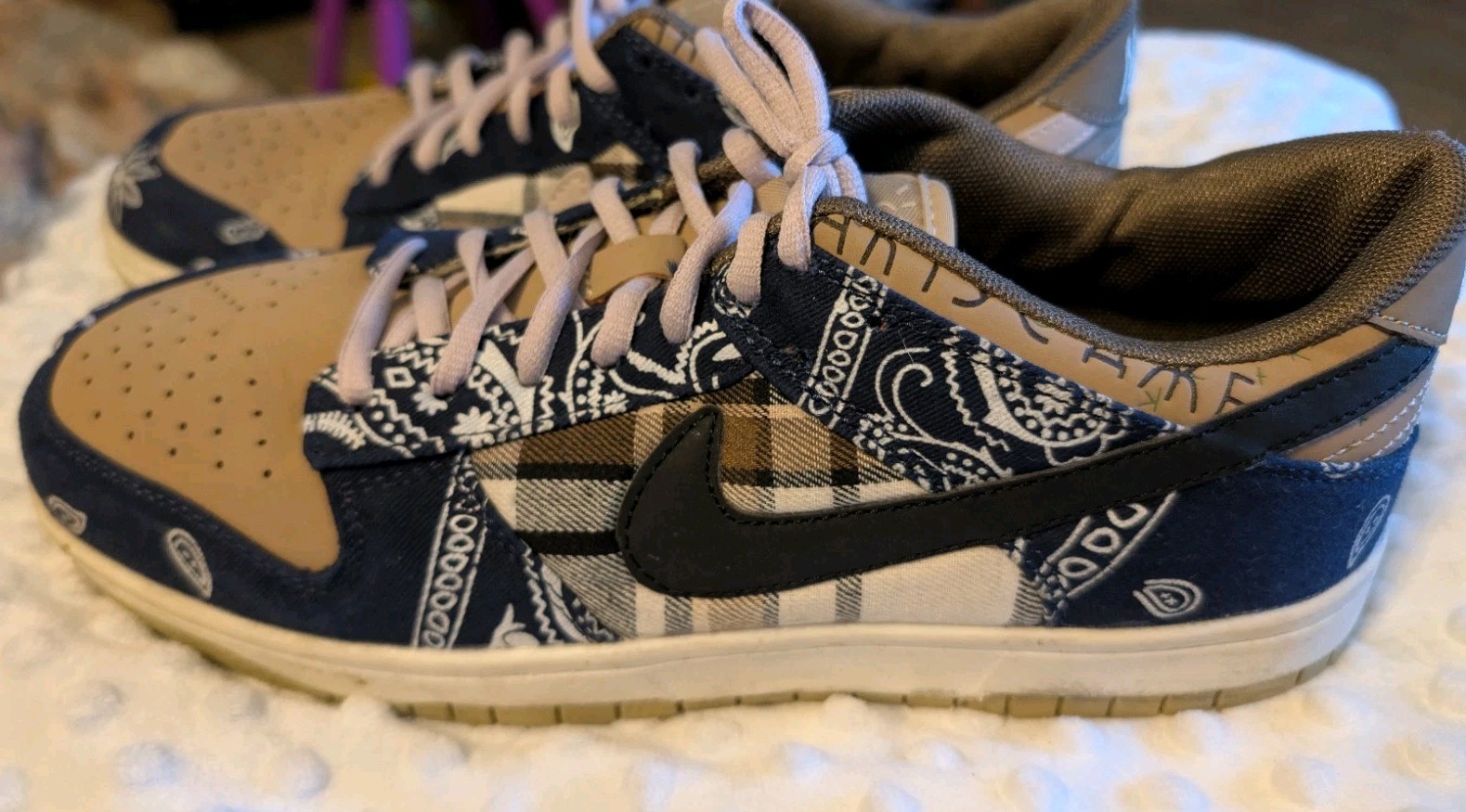 Nike Dunk Low SP Men's Size 9 Plaid Paisley Navy Tan Lavender Cactus Jack Shoes