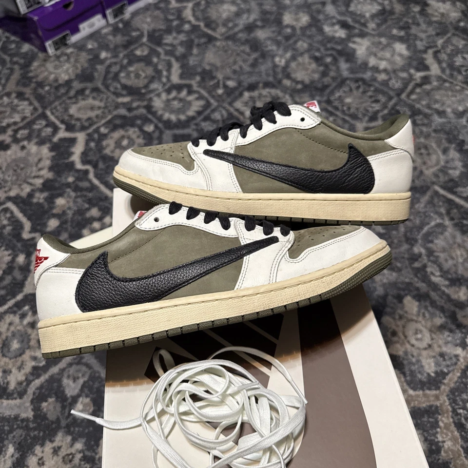 Size 10 - Travis Scott x Air Jordan 1 Retro OG SP Low Reverse Olive / Medium... - Image 2 of 4